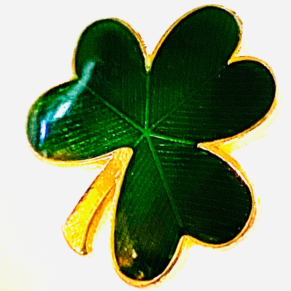 🙀☘️ St Patty Clover Pin ☘️ In Nice Pre 💚Condition ☘️ - Picture 3 of 16